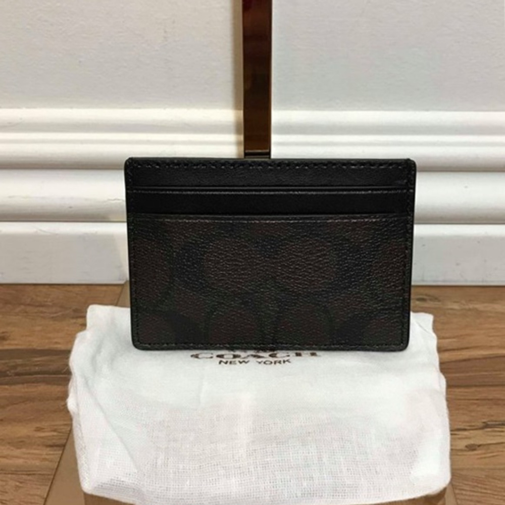 💼Coach Signature PVC Leather💼 - Picture 2 of 8